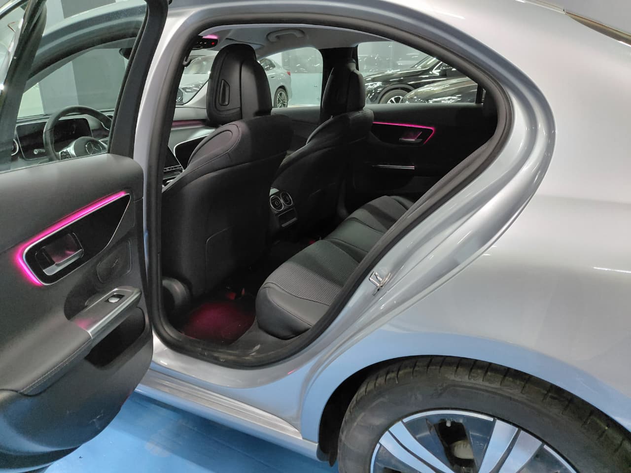 Mercedes C180 AVENTGAURD 2024