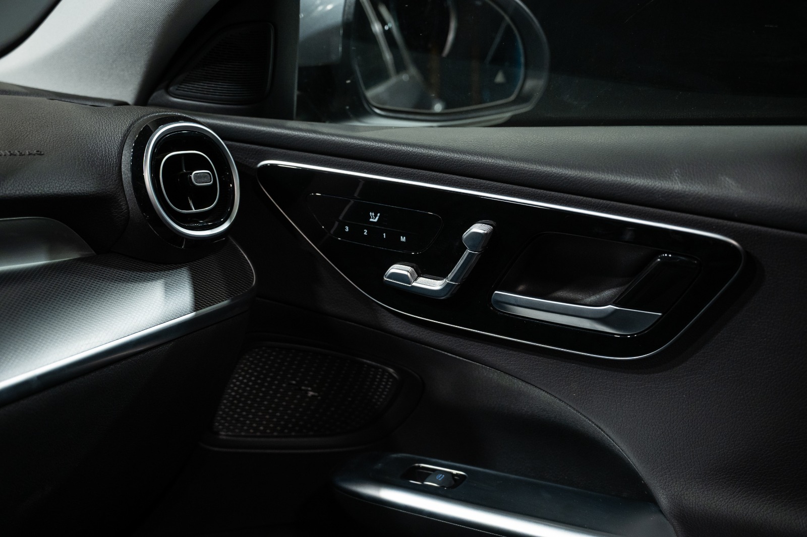 Mercedes C180 Avantgarde+ 2024