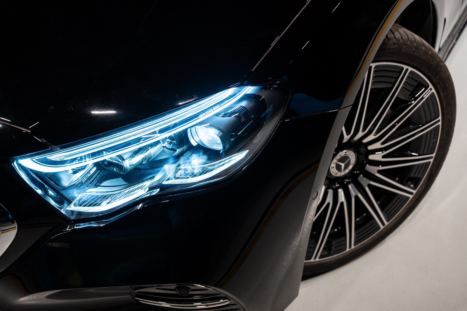 Mercedes E200 Exclusive Premium Plus 2026